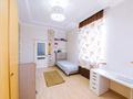 4-комнатная квартира, 166 м², 3/5 этаж, Кайыма Мухамедханова за 90 млн 〒 в Астане, Есильский р-н — фото 25