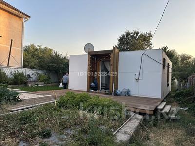 Дача · 3 комнаты · 60 м² · 10 сот., мкр Таусамалы, Шолпан 25 за 80 млн ₸ в Алматы, Наурызбайский р-н
