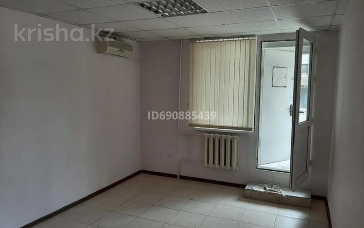 Свободное назначение, офисы, магазины и бутики, салоны красоты · 42 м² за 22 млн ₸ в Атырау — фото 6