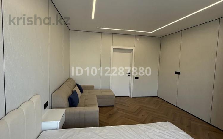 2-комнатная квартира · 52.5 м² · 3/16 этаж, Утепова 31 за 43 млн ₸ в Алматы, Бостандыкский р-н — фото 2