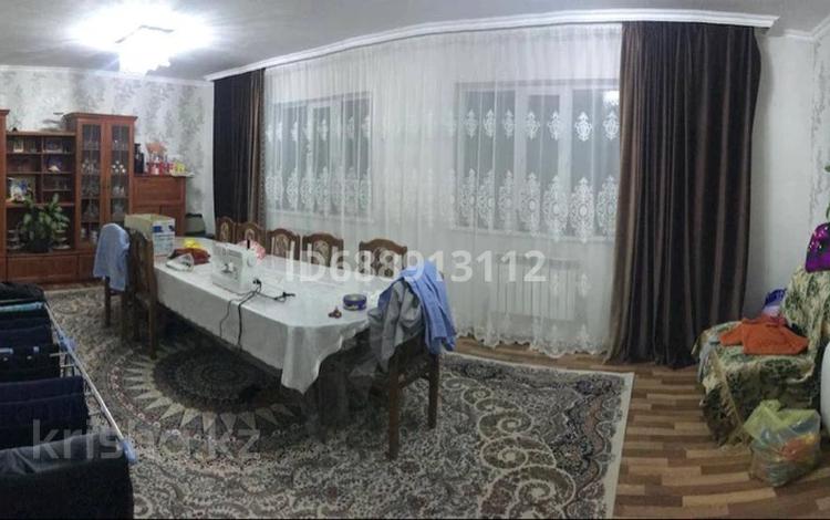 Отдельный дом • 4 комнаты • 175 м² • 6 сот., Жарык 82 за 40 млн 〒 в Кыргауылдах — фото 2