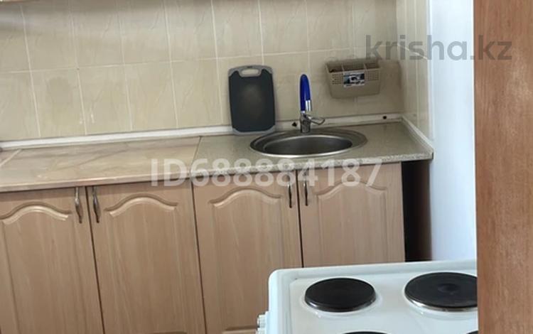 2-бөлмелі пәтер · 62 м² · 4/5 қабат, ПрСатпаева 145/5, бағасы: 130 000 ₸ — фото 2