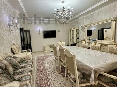 5-комнатная квартира · 210 м² · 8/10 этаж, Ракымжан Кошкарбаев 28 за 1 млн 〒 в Астане, Сарайшык р-н