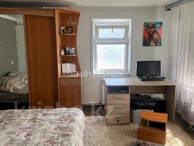 Жеке үй · 4 бөлме · 104.3 м² · 15 жүзд., Олжабай батыра 34, бағасы: 19 млн ₸ в Ленинском