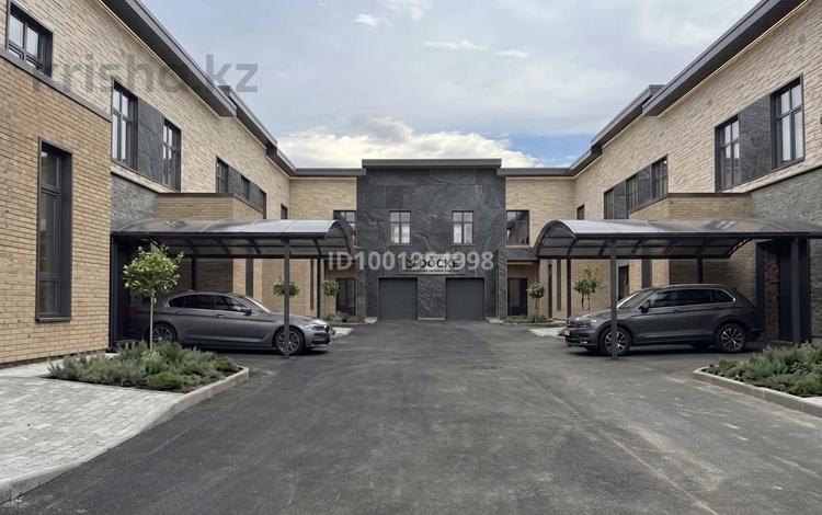 4-комнатная квартира · 160 м², мкр Юго-Восток 49 — Мкрн Таугуль. Улица Жанторе Абишева 49а за 48 млн ₸ в Караганде, Казыбек би р-н — фото 22