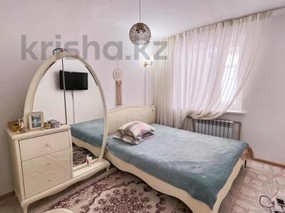 Продажа квартир в Жетысу обл.: 2-комнатная квартира · 56 м² · 5/5 этаж, Талдыкорган Каратал за 17 млн 〒 2-комнатная квартира · 56 м² · 5/5 этаж, Талдыкорган Каратал за 17 млн 〒
