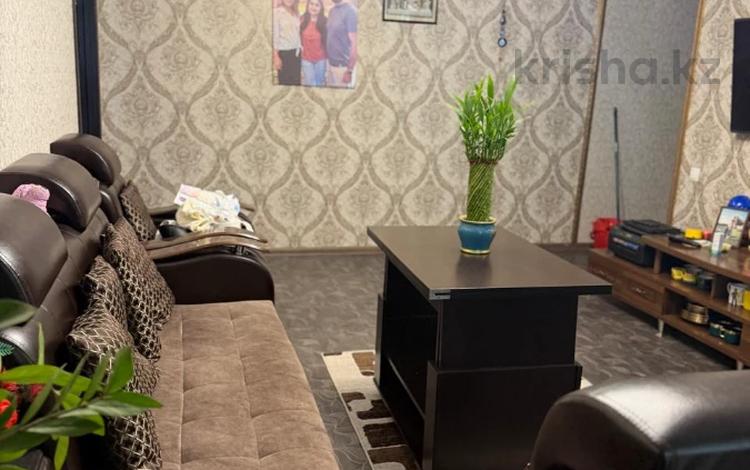 2-комнатная квартира · 44 м² · 3/3 этаж, Майкудук, Белинского — Торг Помощь в ипотеке без подтверждения доходов и без перв взноса, и под залог за 15 млн ₸ в Караганде, Алихана Бокейханова р-н — фото 10