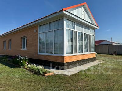 Отдельный дом · 4 комнаты · 133 м² · 10 сот., Аубакирова за 90 млн ₸ в Мичуринское