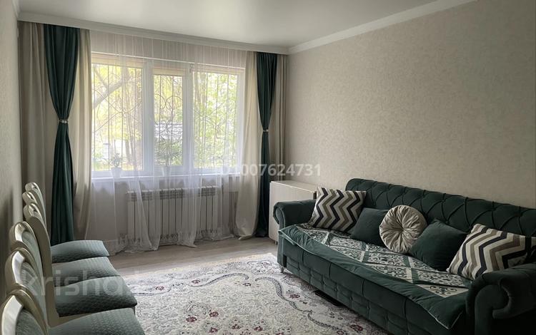 3-комнатная квартира · 61.8 м² · 1/5 этаж, Кунаева 39 — Алдабергенова за 26.5 млн 〒 в Талдыкоргане, мкр Самал — фото 2