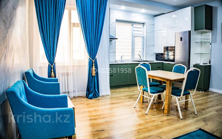 2-бөлмелі пәтер · 58 м² · 8/14 қабат, 19-ш/а. 44, бағасы: 13 000 ₸ в Актау, 19-й мкр — фото 3