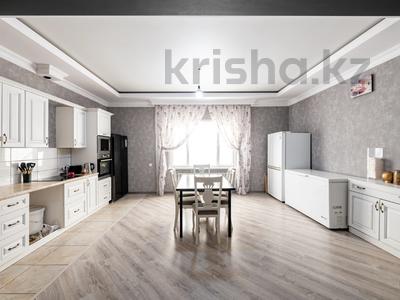 Отдельный дом · 6 комнат · 401.6 м² · 10 сот., Республики за 95 млн 〒 в Косшы