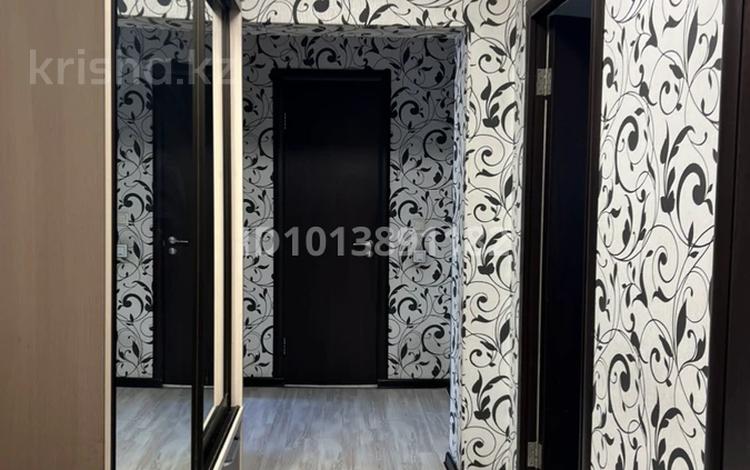 2-комнатная квартира · 58 м² · 1/9 этаж, мкр Мамыр-4 294 — Шаляпина Саина, мкр Мамыр-294 за 39 млн ₸ в Алматы, Ауэзовский р-н — фото 2