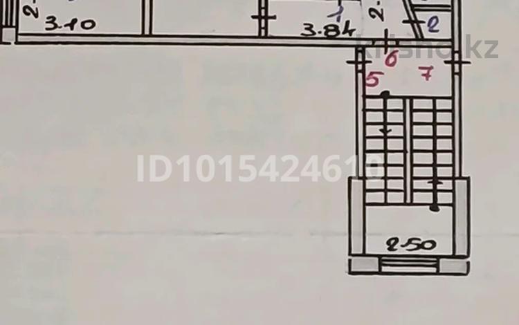 4-комнатная квартира · 61.4 м² · 3/5 этаж, мкр Юго-Восток, мкр Юго-Восток, 29й микрорайон Пр.строителей 29 кв.6 за 28 млн ₸ в Караганде, Казыбек би р-н — фото 2