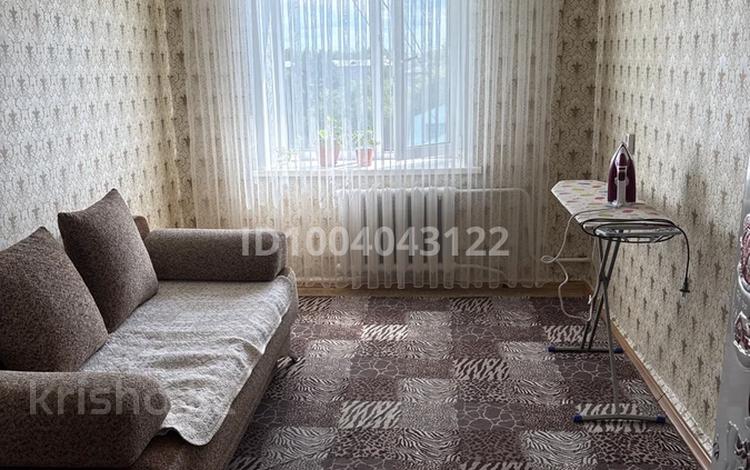 2-бөлмелі пәтер · 42.8 м² · 5/5 қабат, Назарбаева 219 — Район дом быта северный, бағасы: 10 млн ₸ в Петропавловске — фото 2