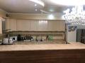 6-комнатная квартира · 197 м² · 2/2 этаж, Таттимбета 5а за 79 млн ₸ в Караганде, Казыбек би р-н — фото 10