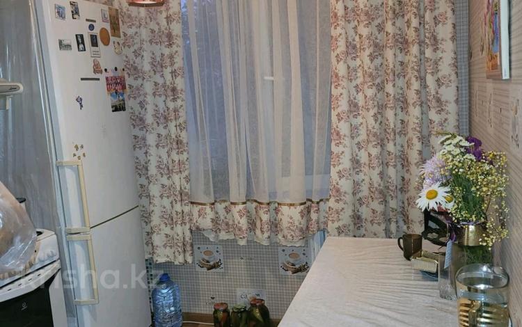 2-бөлмелі пәтер · 43 м² · 2/4 қабат, 1 мкр 25 дом, бағасы: 160 000 ₸ в Конаеве — фото 2