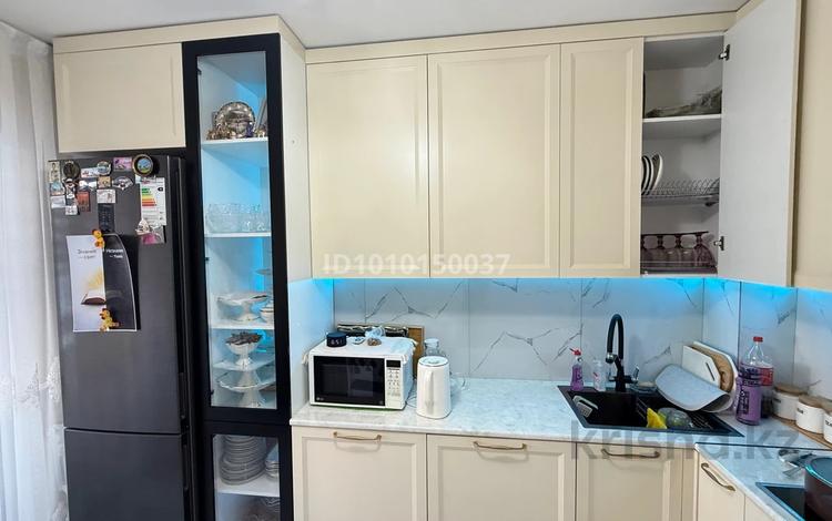 3-бөлмелі пәтер · 78.2 м² · 12/12 қабат, 11 37/2 — Обл. Акимат, бағасы: 32 млн ₸ в Туркестане — фото 2
