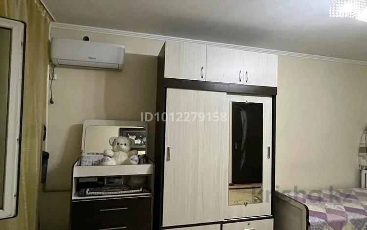 1-бөлмелі пәтер · 36 м² · 3/4 қабат, ул. Алдиярова 34/1, бағасы: 12 млн ₸ в Шымкенте, Енбекшинский р-н — фото 2
