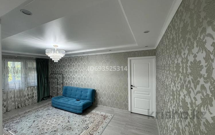 2-комнатная квартира, 55 м², 4/5 этаж помесячно, Аль Фараби 5 — Шымкент Плаза за 190 000 〒 — фото 2
