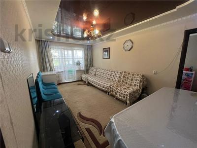 3-комнатная квартира · 57.4 м² · 3/5 этаж, Майкудук, 12й микрорайон за 10.5 млн ₸ в Караганде, Алихана Бокейханова р-н