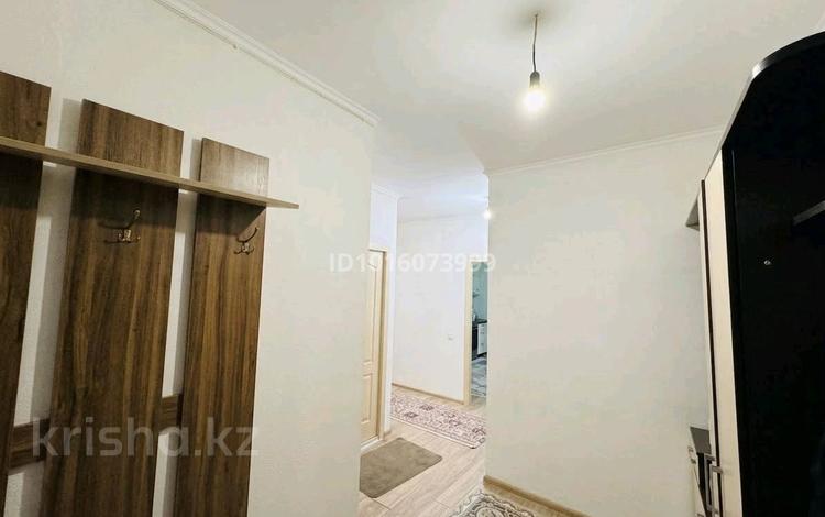 2-комнатная квартира · 65 м² · 7/9 этаж, мкр Туран Байдибек би 9/9 за 170 000 ₸ в Шымкенте, Каратауский р-н — фото 2