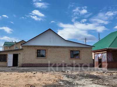 Отдельный дом · 4 комнаты · 180 м² · 10 сот., 1-я Речная 26 за 37 млн ₸ в Костанае