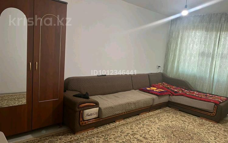 1-бөлмелі пәтер · 27 м² · 4/5 қабат, 1-й мкр. 1274, бағасы: 70 000 ₸ в Жанатасе — фото 9