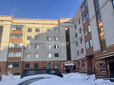 1-комнатная квартира, 43 м², 4/5 этаж, мкр. Алтын орда 339 за ~ 11 млн 〒 в Актобе, мкр. Алтын орда