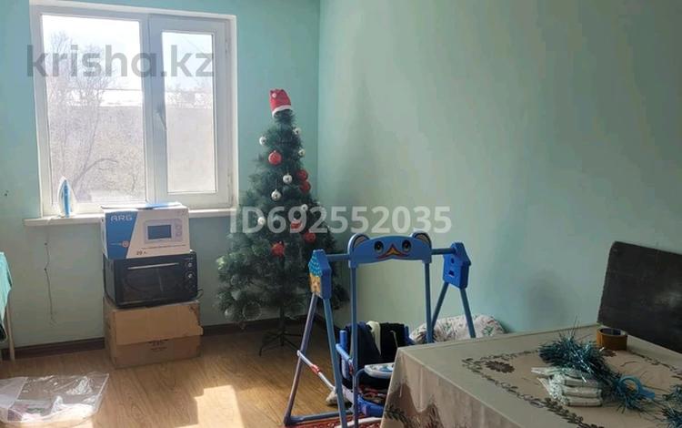 3-бөлмелі пәтер, 65 м², 5/5 қабат, Акбулак 1мкр 18 — Женис Парк, Центральный мечеть, Баласагун, бағасы: 15 млн 〒 в Таразе — фото 2