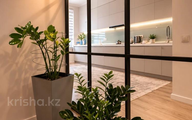 4-комнатная квартира · 140 м² · 3/6 этаж, мкр Ерменсай 25/1 — Ремизовка за 800 000 ₸ в Алматы, Бостандыкский р-н — фото 36