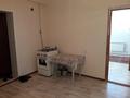 3 комнаты · 30 м² · 1 этаж, мкр Строитель, Лиственная 17 за 45 000 ₸ в Уральске — фото 3