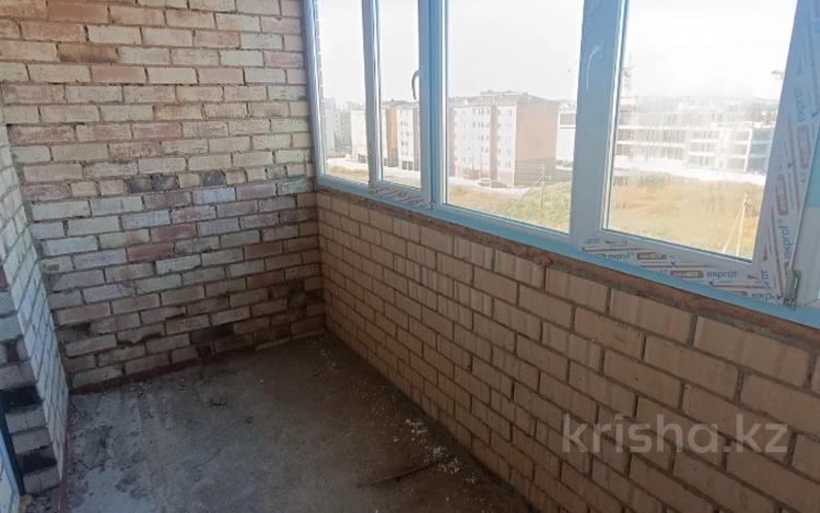 3-бөлмелі пәтер, 105.5 м², 9/10 қабат, Мкр. Центральный, бағасы: ~ 29.5 млн 〒 в Кокшетау — фото 2