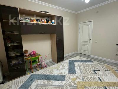 3-бөлмелі пәтер · 98 м² · 1/5 қабат, Назарбекова, бағасы: 37 млн ₸ в Шымкенте