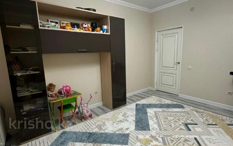 3-комнатная квартира · 98 м² · 1/5 этаж, Назарбекова за 37 млн ₸ в Шымкенте — фото 11