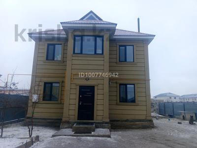 Отдельный дом · 8 комнат · 180 м² · 8 сот., Жангельдина — Напротив старой финансовой академии за 70 млн 〒 в Косшы