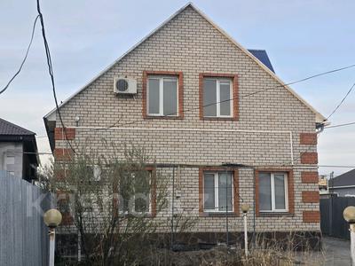 Отдельный дом · 6 комнат · 120 м² · 3 сот., Дуйсенгалиева 14/2 — Кулманова-худина за 500 000 ₸ в Атырау