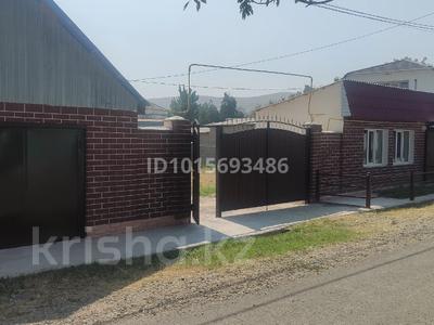 Отдельный дом · 2 комнаты · 100 м² · 12 сот., ул. Рыскулбекова 22 за 20 млн ₸ в Таразе