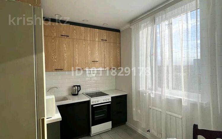 1-бөлмелі пәтер · 36.9 м² · 5/12 қабат, мкр Акбулак, 1-я улица 51, бағасы: 29 млн ₸ в Алматы, Алатауский р-н — фото 2