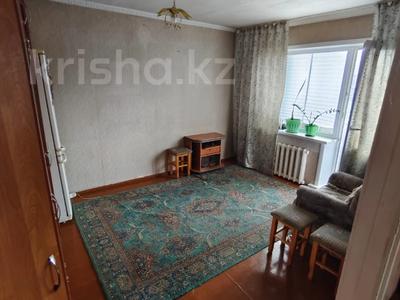 4-комнатная квартира · 60.5 м² · 4/5 этаж, Назарбаева за 20 млн 〒 в Петропавловске