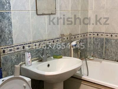 1-бөлмелі пәтер · 35 м² · 1/3 қабат, Ломоносова 1, бағасы: 9 млн ₸ в Актобе, мкр. Курмыш