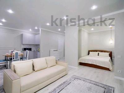 1-бөлмелі пәтер · 55 м² · 11/13 қабат, Макатаева 127/11 — Шарипова, бағасы: 16 000 ₸ в Алматы, Алмалинский р-н