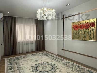 2-комнатная квартира · 90 м² · 6/7 этаж, 17-й мкр 51 дом за 300 000 ₸ в Актау