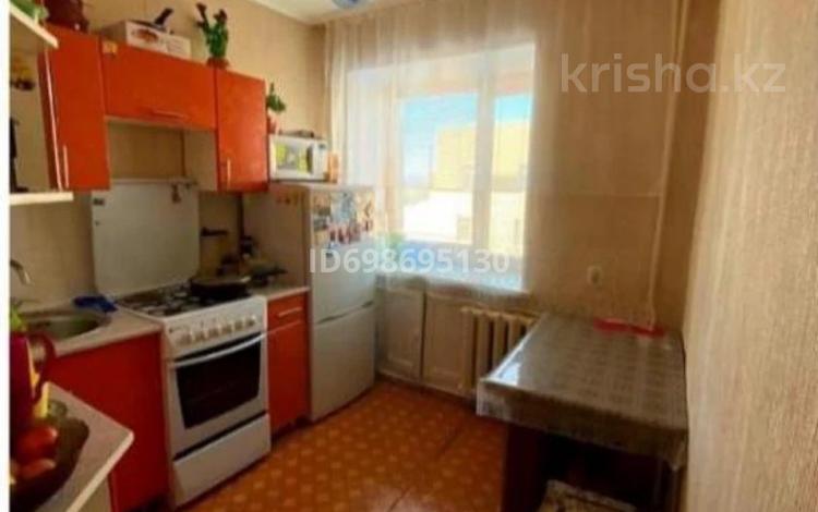 2-комнатная квартира · 48 м² · 4/5 этаж, Дружба 126 — Рядом 85 школа рынок за 8.5 млн 〒 в Караганде, Алихана Бокейханова р-н — фото 2