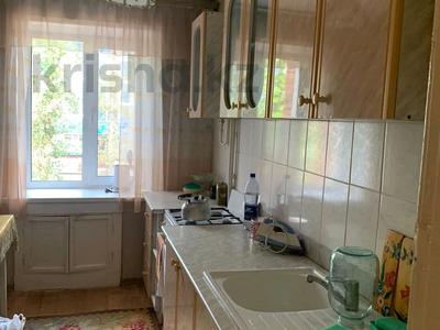 2-комнатная квартира · 48 м² · 2/5 этаж, Астана 48 за 180 000 〒 в Петропавловске