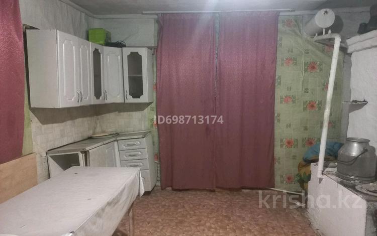 Отдельный дом · 3 комнаты · 60 м² · 6 сот., Хорвата — Пересечение с Панфилова за 70 000 ₸ в Петропавловске — фото 2