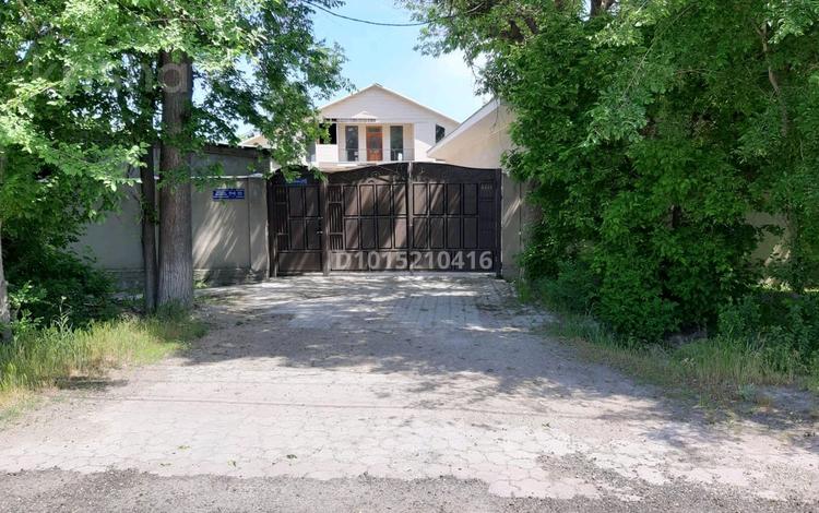 Свободное назначение, магазины и бутики, склады · 600 м² за 700 000 ₸ в Таразе — фото 2