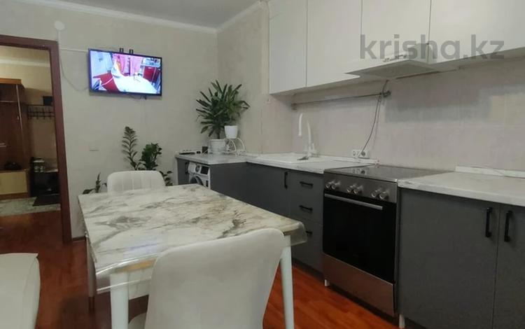 2-бөлмелі пәтер · 65 м² · 8/18 қабат, Сарыарка 43, бағасы: 27.5 млн ₸ в Астане, Сарыарка р-н — фото 2
