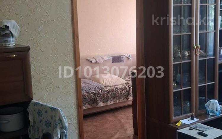 2-бөлмелі пәтер · 45 м² · 1/5 қабат, Ауэзова 52Б, бағасы: 14 млн ₸ в Атырау, мкр Жилгородок — фото 2