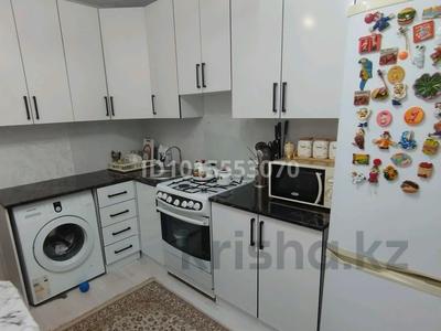 3-комнатная квартира · 65 м² · 4/5 этаж, мкр Каратау за 18.5 млн ₸ в Таразе