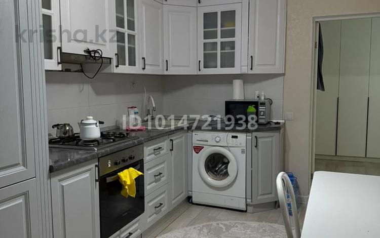 2-комнатная квартира · 70 м², мкр. Алтын орда 3 г за 250 000 ₸ в Актобе — фото 2